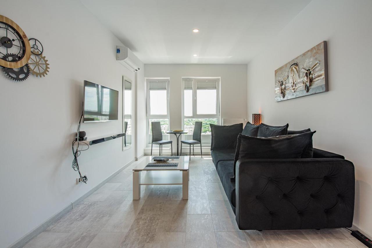 Cozy Penthousestudio Cityview W12 Бухарест Экстерьер фото